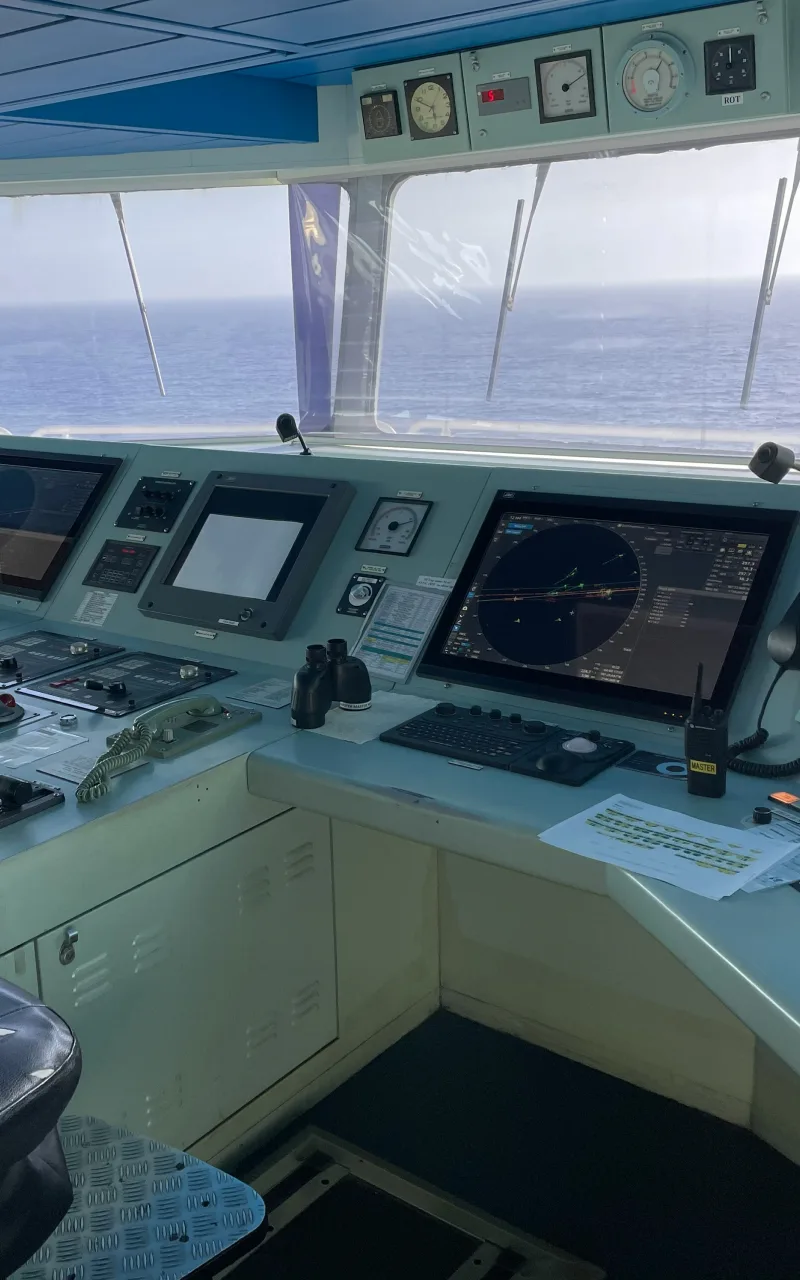 Google’s «Query Groups» are your new B2B market intelligence dashboard.